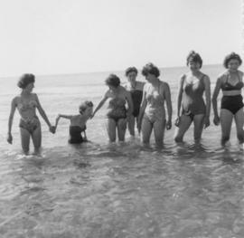 Ecole ménagère de Lhuis : voyage scolaire, "le plus beau de tout"! (Palavas, Carnon, Sè...